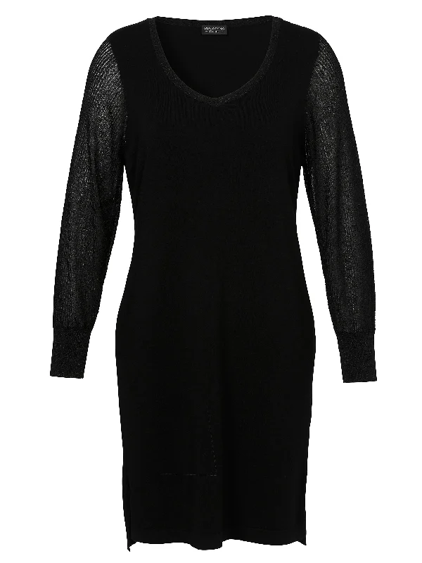 minimalistic dressVia Appia Due Black Knit Dress