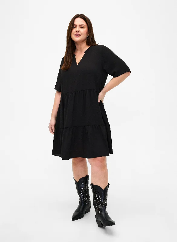 fitted dressZizzi Annie Dress in Black