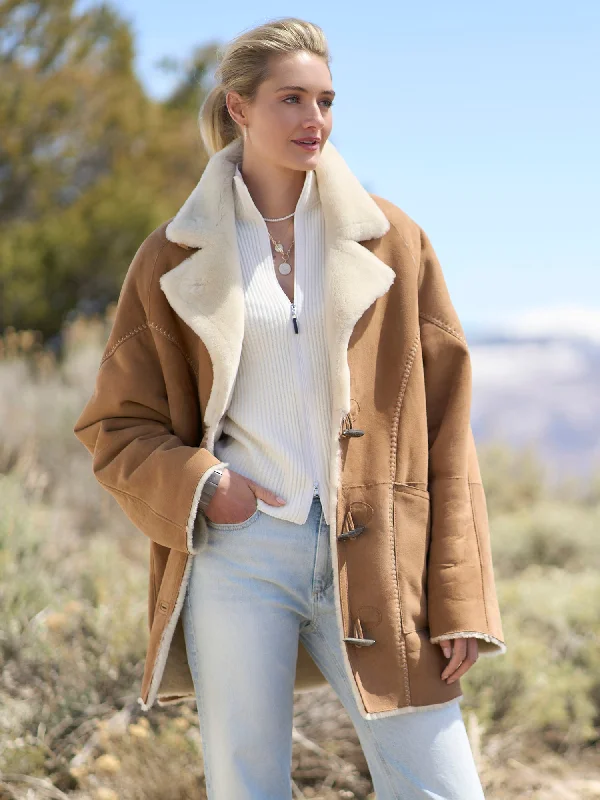 casual utility jacketManja Boyfriend Shearling Coat