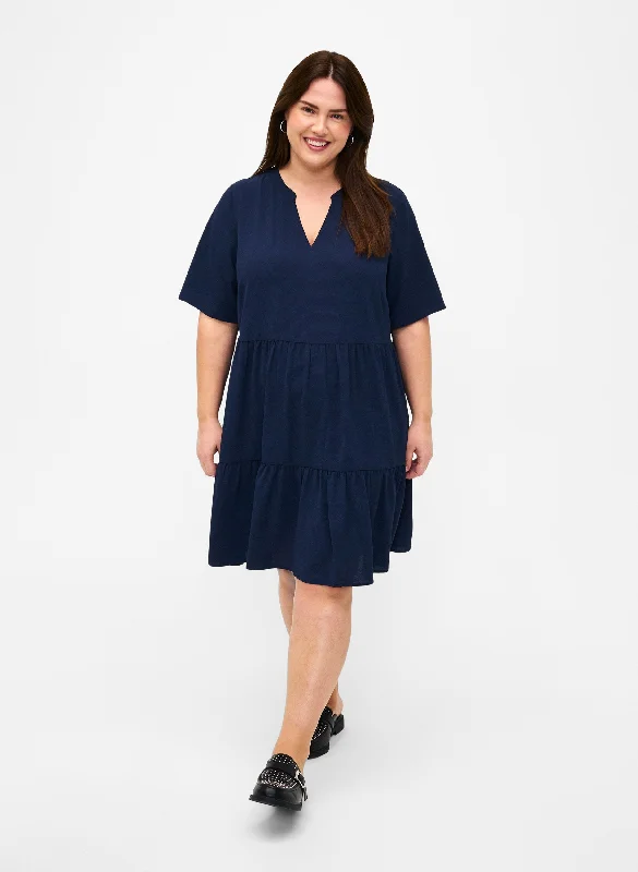 fitted dressZizzi Annie Dress in Navy