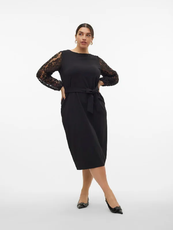 sleek dressVero Moda Curve Lace Sleeve Dress