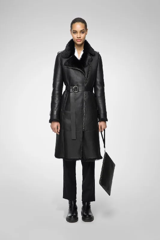 sleek and warm coatHarmony - Black Shearling Coat